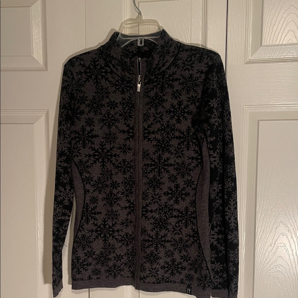 Neve Women's Black Snowflake Cardigan
